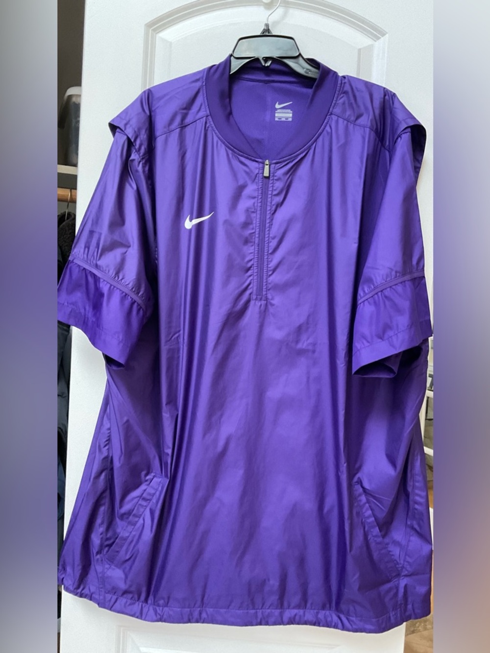 Nike Men’s 1/2 Zip Trainer Pullover